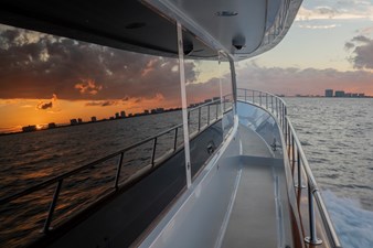 066 Side Deck Underway