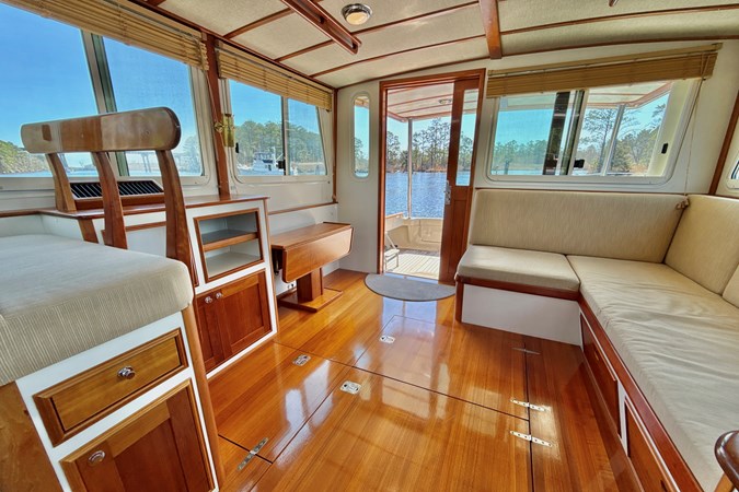 Saloon Starboard