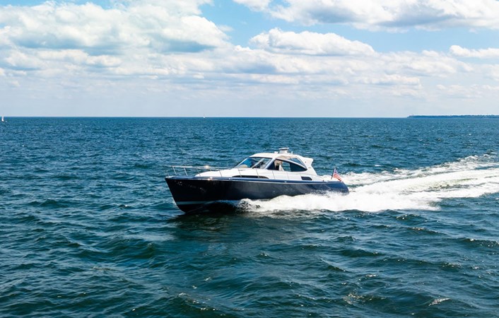 2019 Palm Beach Motor Yachts GT50 underway