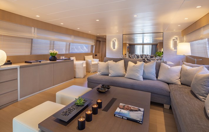 Main Salon & Dining Area