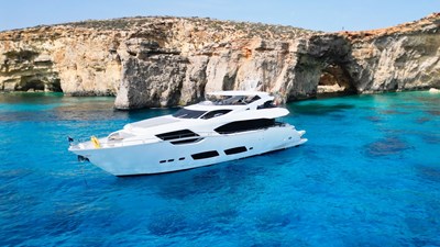Sunseeker 95 - LARRIANE MAE 1