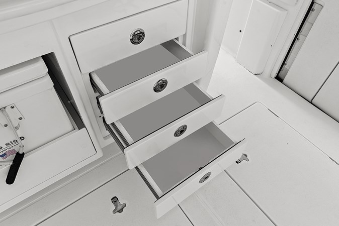Drawers on aft stbd summer kitchen