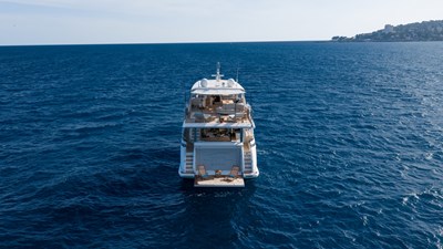 ANA Yacht-99