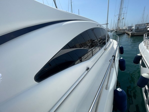 Mangusta 72