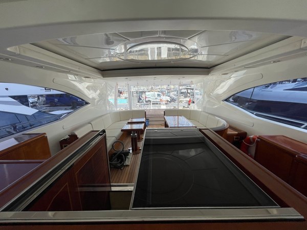 Mangusta 72