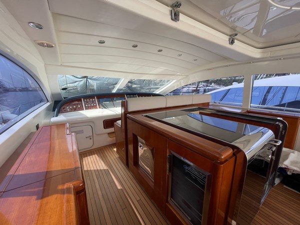 Mangusta 72