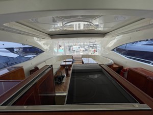 Mangusta 72