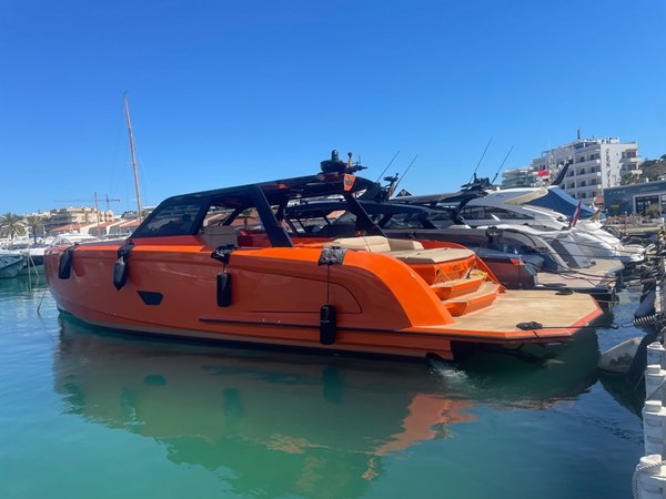 Vanquish VQ52