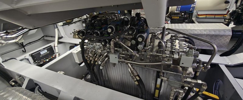 31_Vanquish VQ52