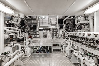 LAUREL 240'/73.15m Delta 2006/2014 Motor Yacht: Engine Room