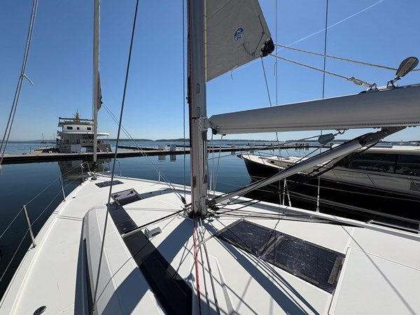 2020 Beneteau Oceanis 51.1, AVANT