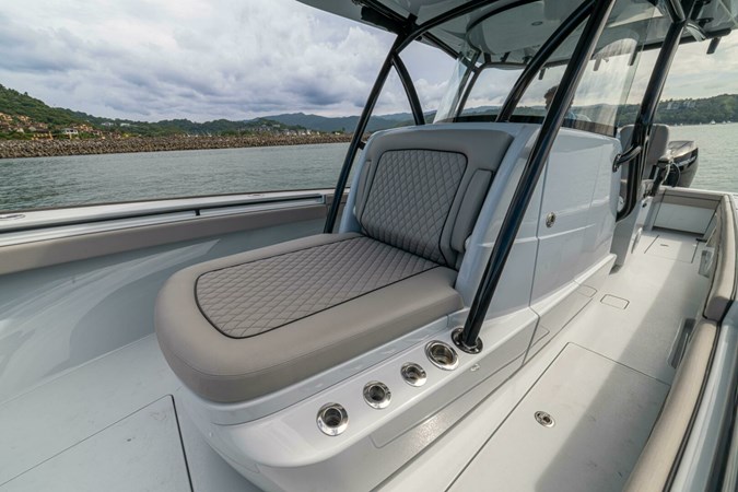 2024 Valhalla Boatworks V-33