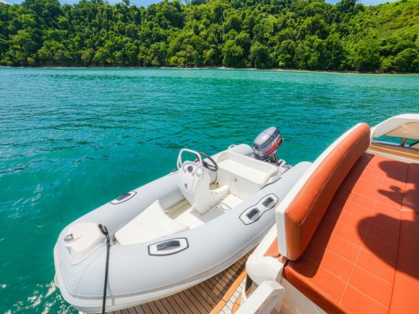 50 Fairline 2014 Cruiser