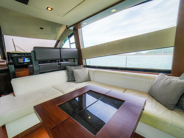 50 Fairline 2014 Cruiser