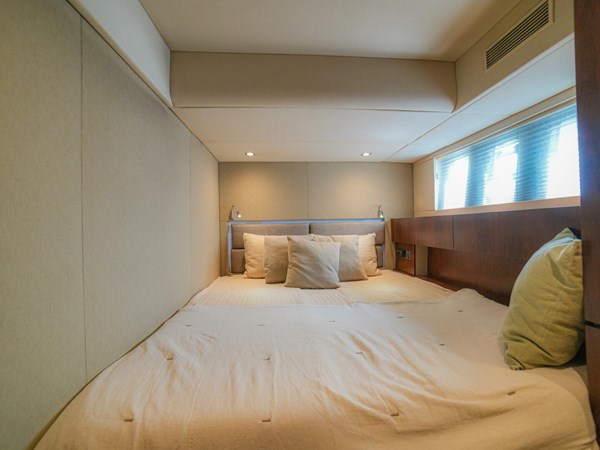 50 Fairline 2014 Cruiser