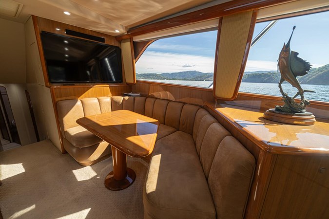 2006 Viking 56