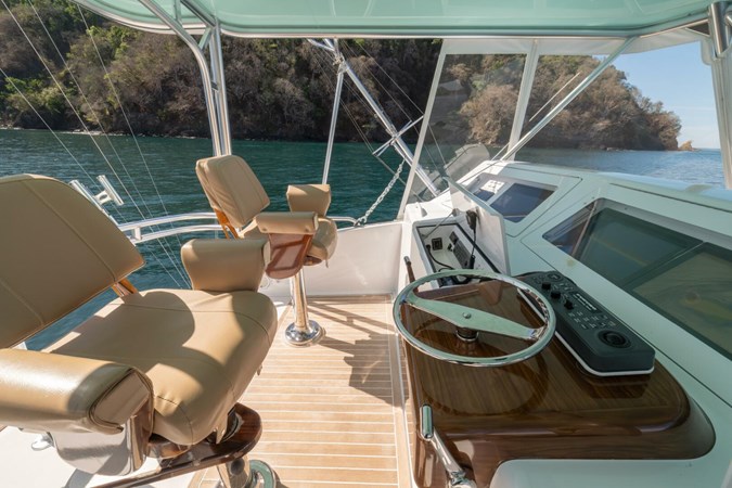 2006 Viking 56