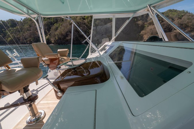 2006 Viking 56