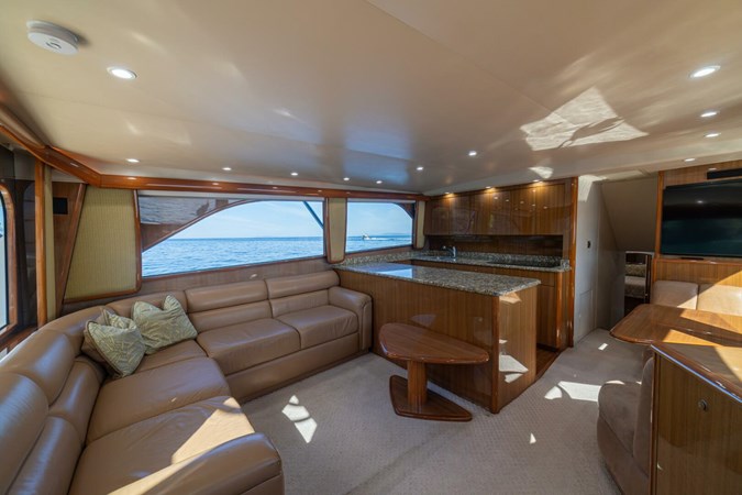 2006 Viking 56