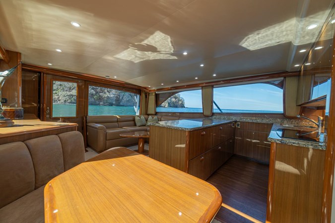 2006 Viking 56