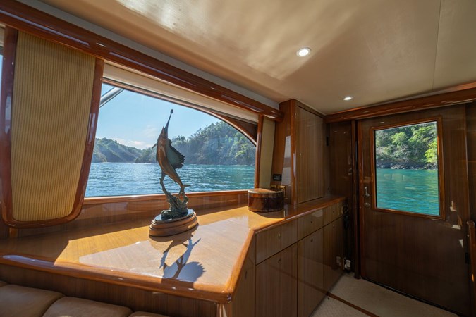 2006 Viking 56