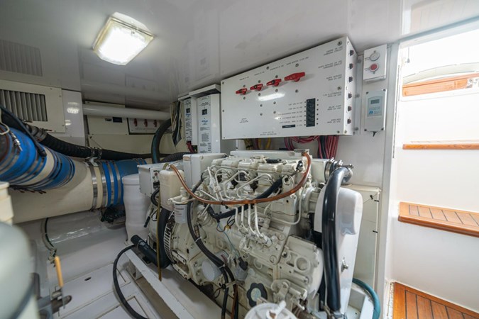 2006 Viking 56