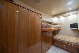 2006 Viking 56