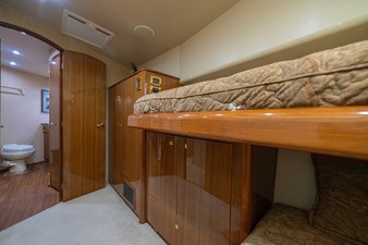 2006 Viking 56