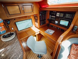 Saloon, Nav, Aft