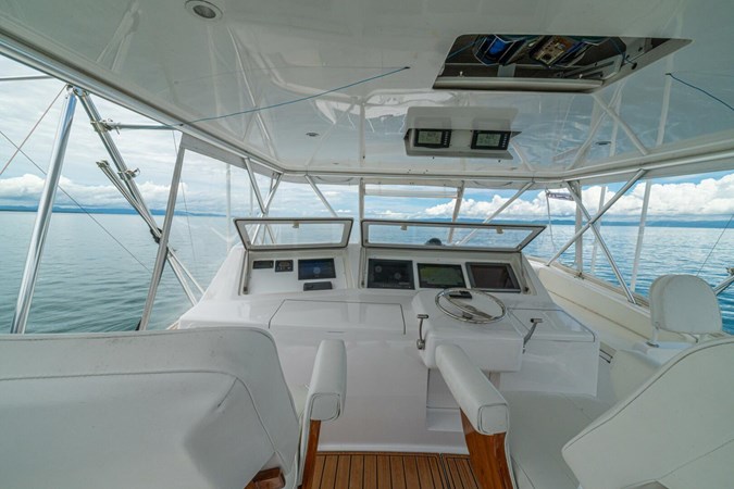 2004 Viking 61 Convertible