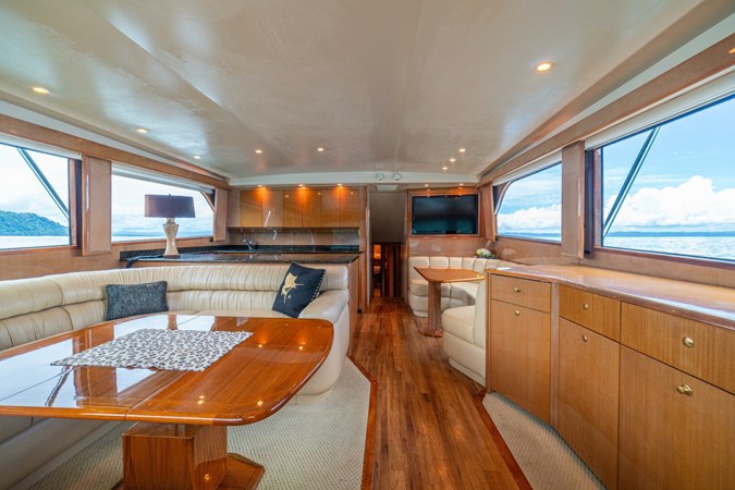 2004 Viking 61 Convertible