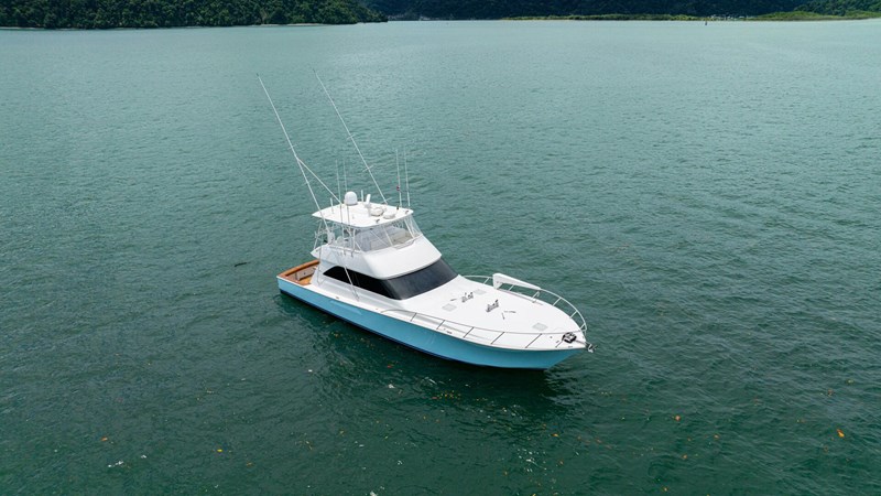 2004 Viking 61 Convertible