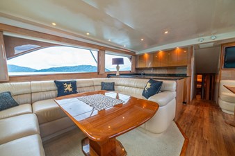 2004 Viking 61 Convertible