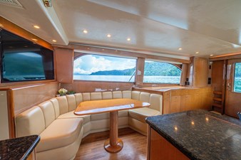 2004 Viking 61 Convertible
