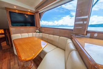 2004 Viking 61 Convertible