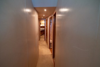 2004 Viking 61 Convertible