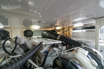2004 Viking 61 Convertible