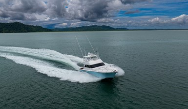 2004 Viking 61 Convertible