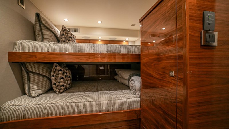 2023 Viking 73 Convertible