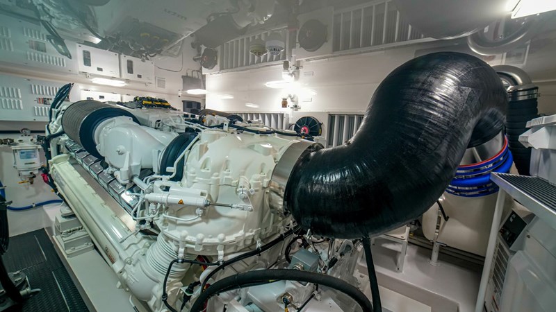 2023 Viking 73 Convertible