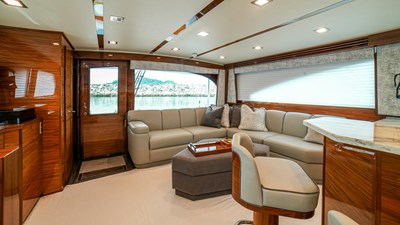 2023 Viking 73 Convertible