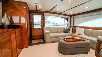2023 Viking 73 Convertible