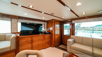 2023 Viking 73 Convertible