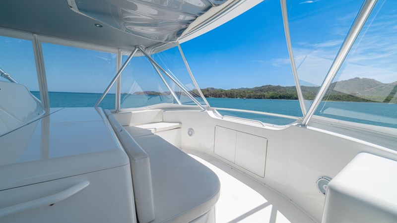 2005 Viking 61 Convertible 'Honey Girl'