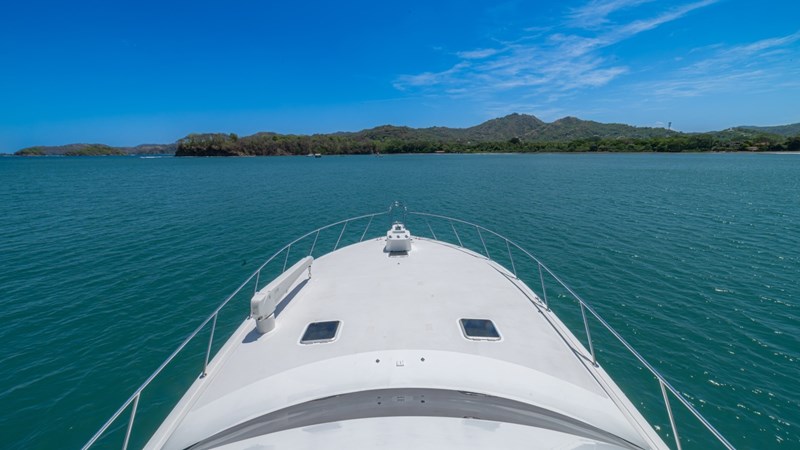 2005 Viking 61 Convertible 'Honey Girl'