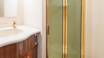 2005 Viking 61 Convertible 'Honey Girl'