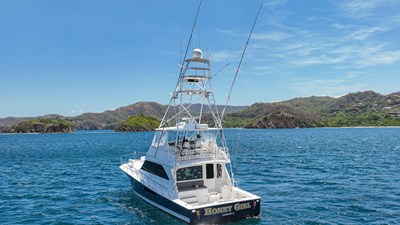 2005 Viking 61 Convertible 'Honey Girl'