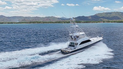 2005 Viking 61 Convertible 'Honey Girl'