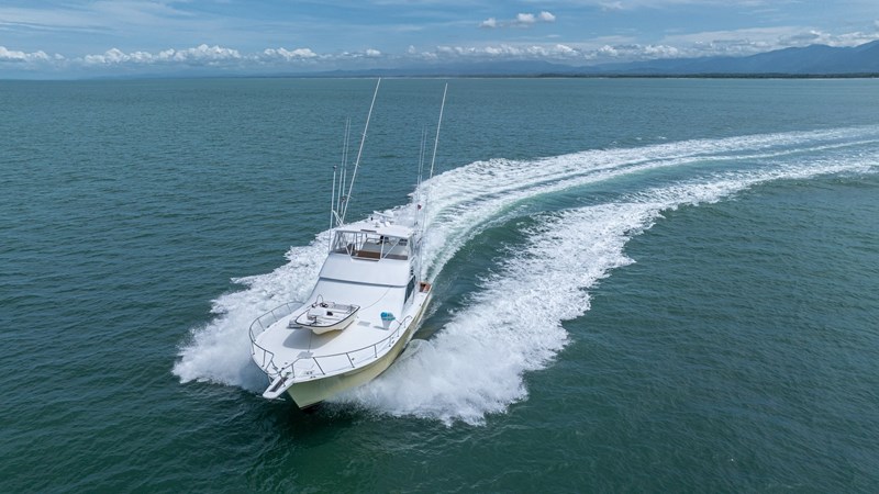 2002 Viking 61 Convertible
