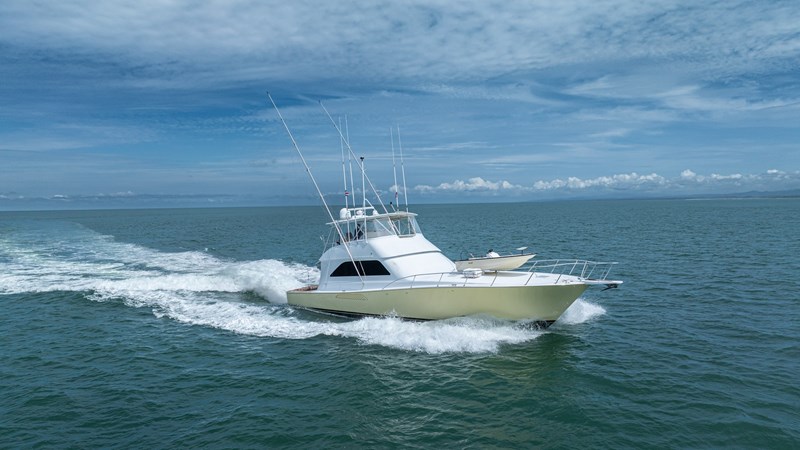 2002 Viking 61 Convertible